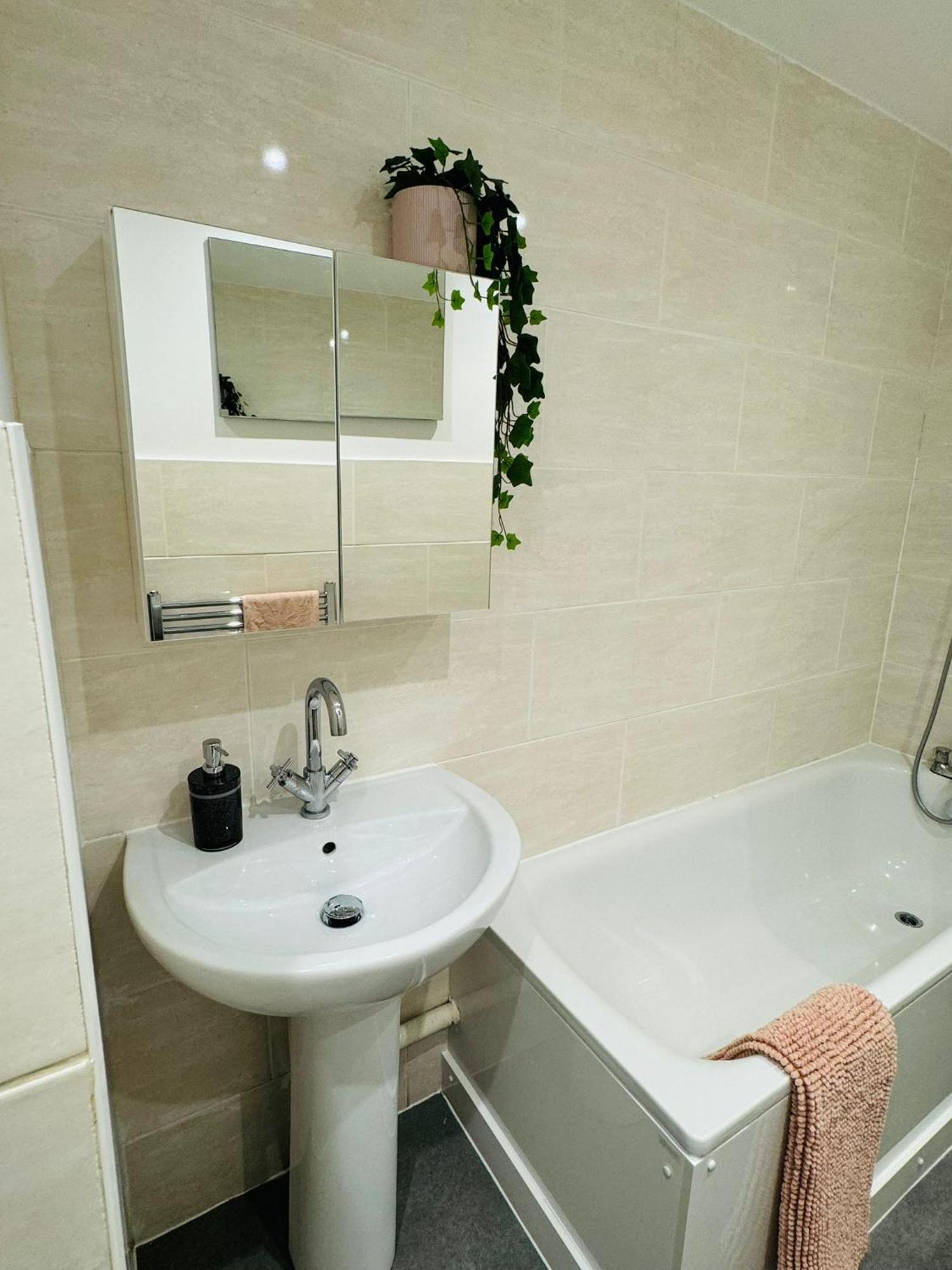 Jubilee Rooms 15 Minutes Central London Luaran gambar